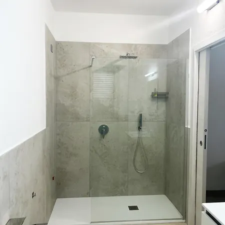 Taylor House Guest house Olbia